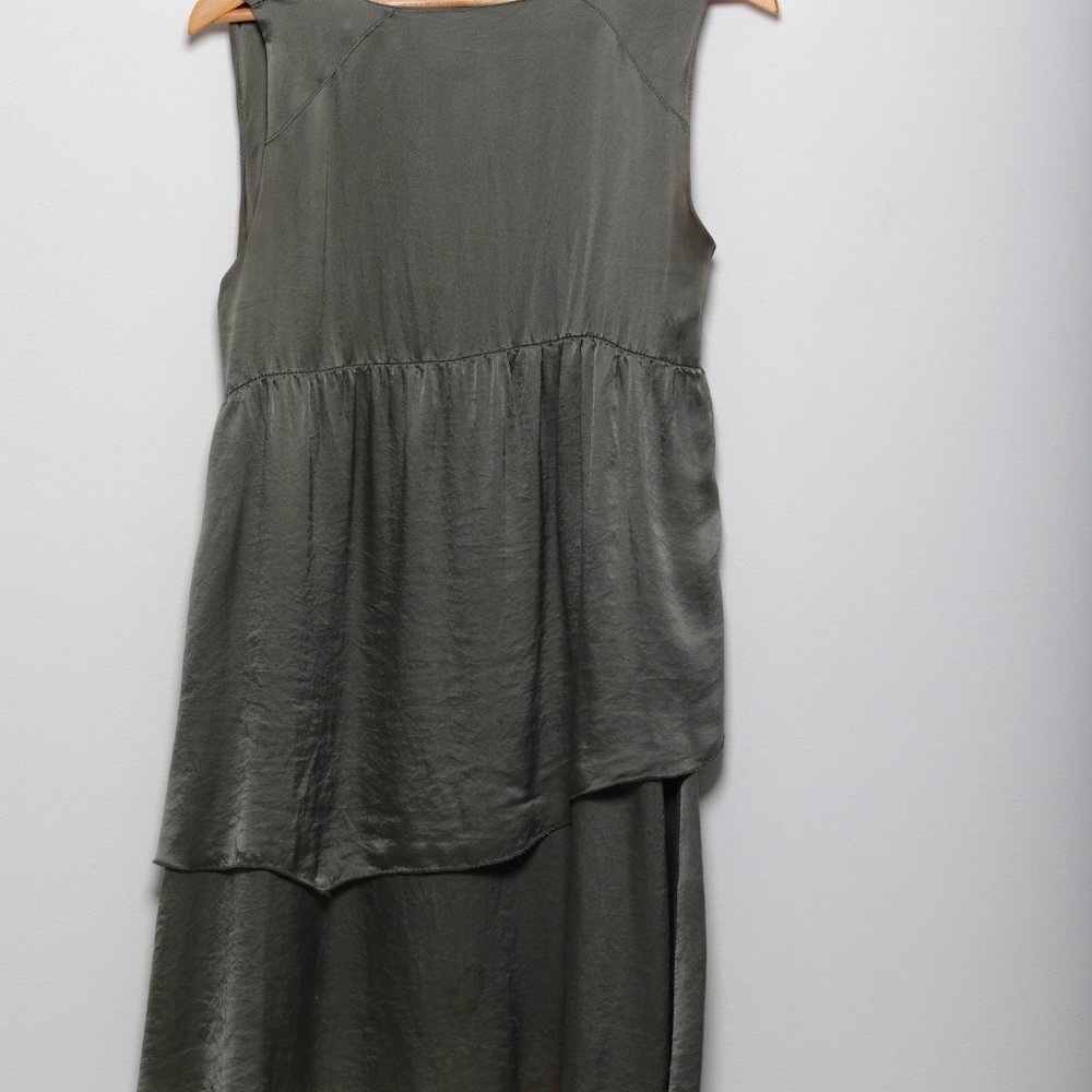 Dress - Picture 5 of 9